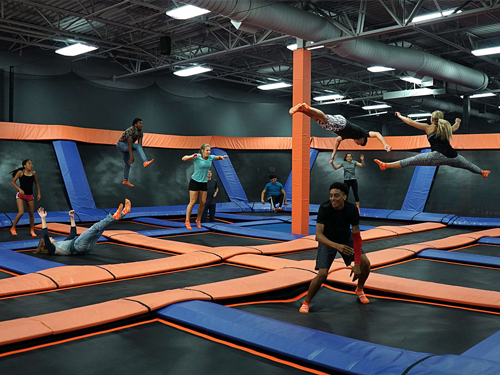 This image is used for Skyzone Trampauline Park link button