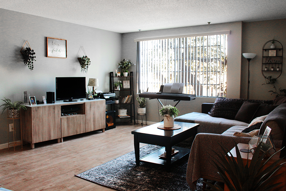 This image displays interior photo of Sunset Terrace Apartments